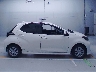 TOYOTA YARIS 2021 Image 3