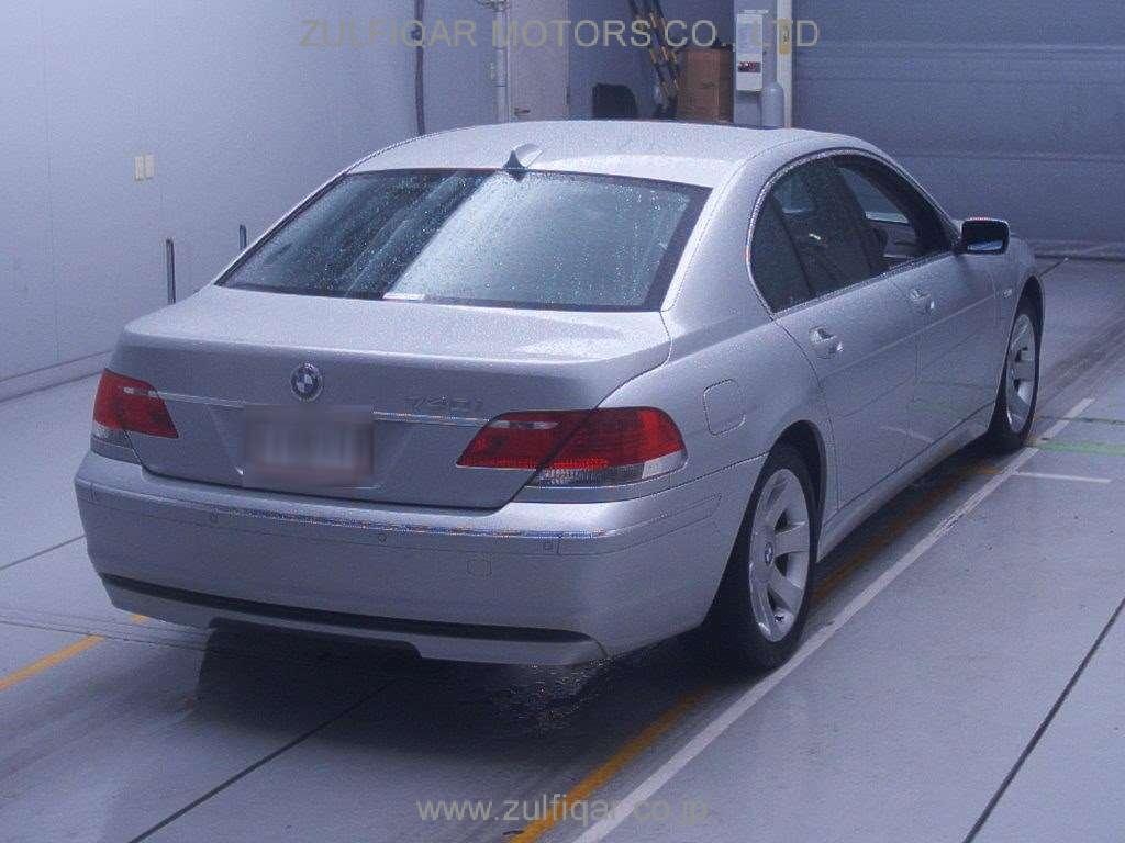 BMW 7 SERIES 2006 Image 2