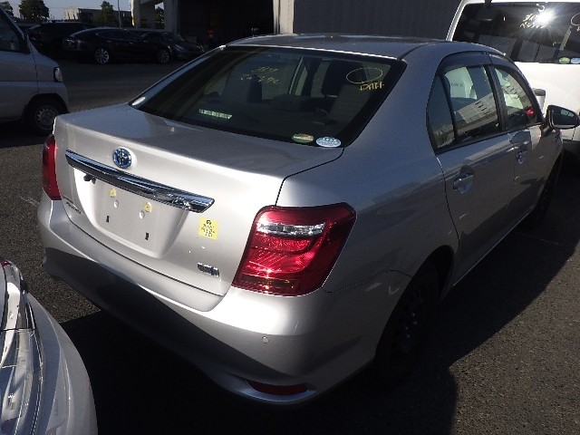 TOYOTA COROLLA AXIO 2018 Image 31