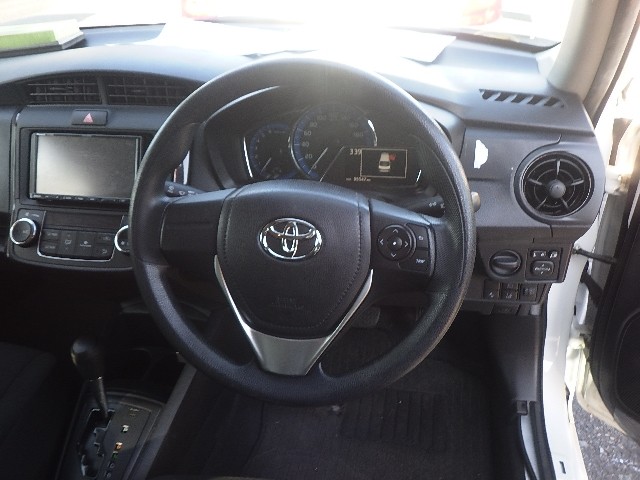 TOYOTA COROLLA AXIO 2019 Image 28