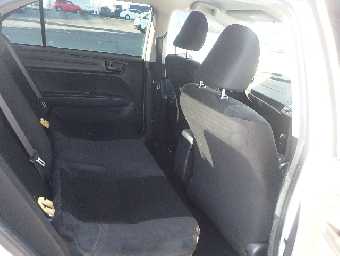 TOYOTA COROLLA AXIO 2019 Image 9