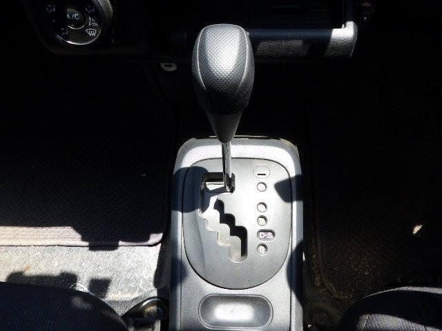 TOYOTA PROBOX 2018 Image 31