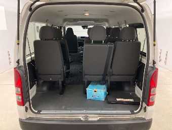 TOYOTA HIACE WAGON 2022 Image 9