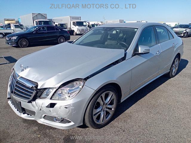 MERCEDES BENZ E CLASS 2010 Image 1
