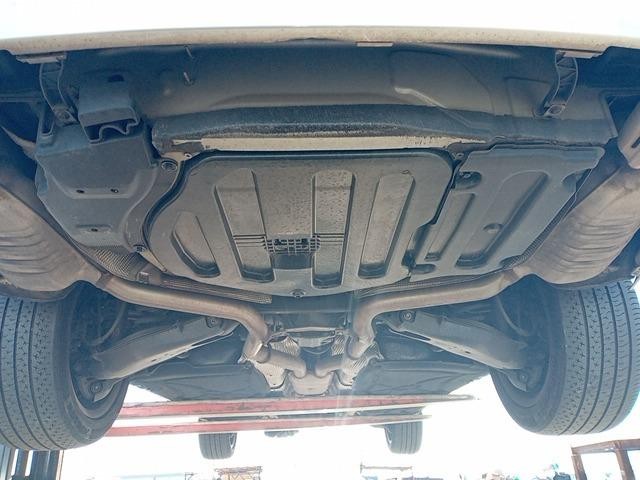 MERCEDES BENZ E CLASS 2010 Image 19