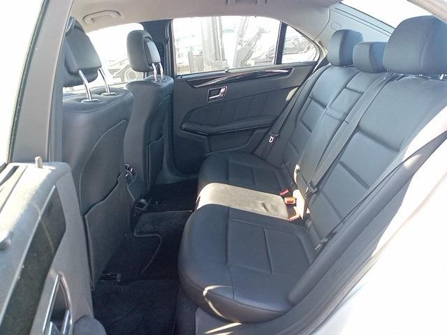 MERCEDES BENZ E CLASS 2010 Image 23