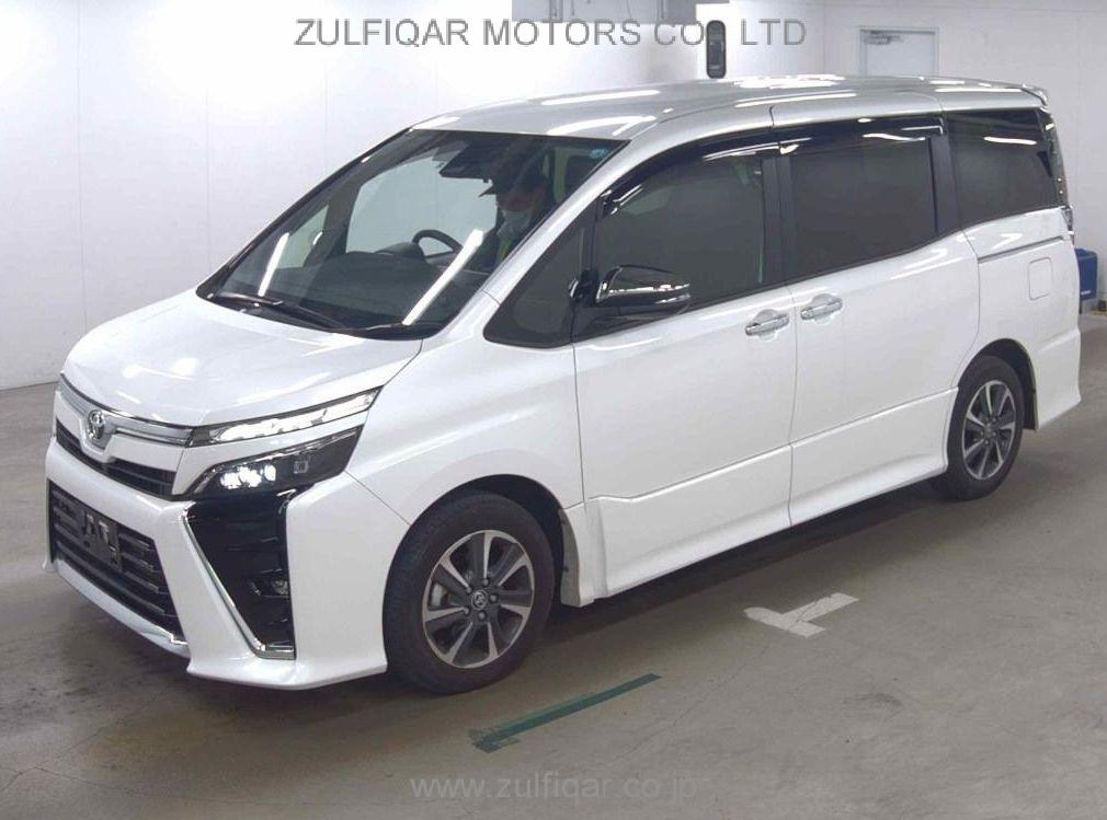 TOYOTA VOXY 2020 Image 4