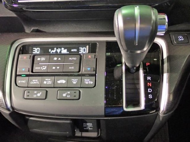 HONDA STEPWGN SPADA 2021 Image 23