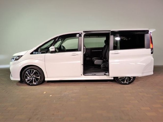 HONDA STEPWGN SPADA 2021 Image 43