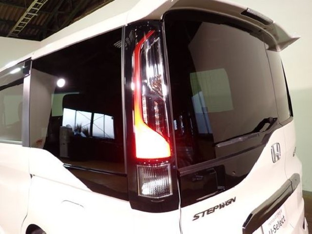HONDA STEPWGN SPADA 2021 Image 45