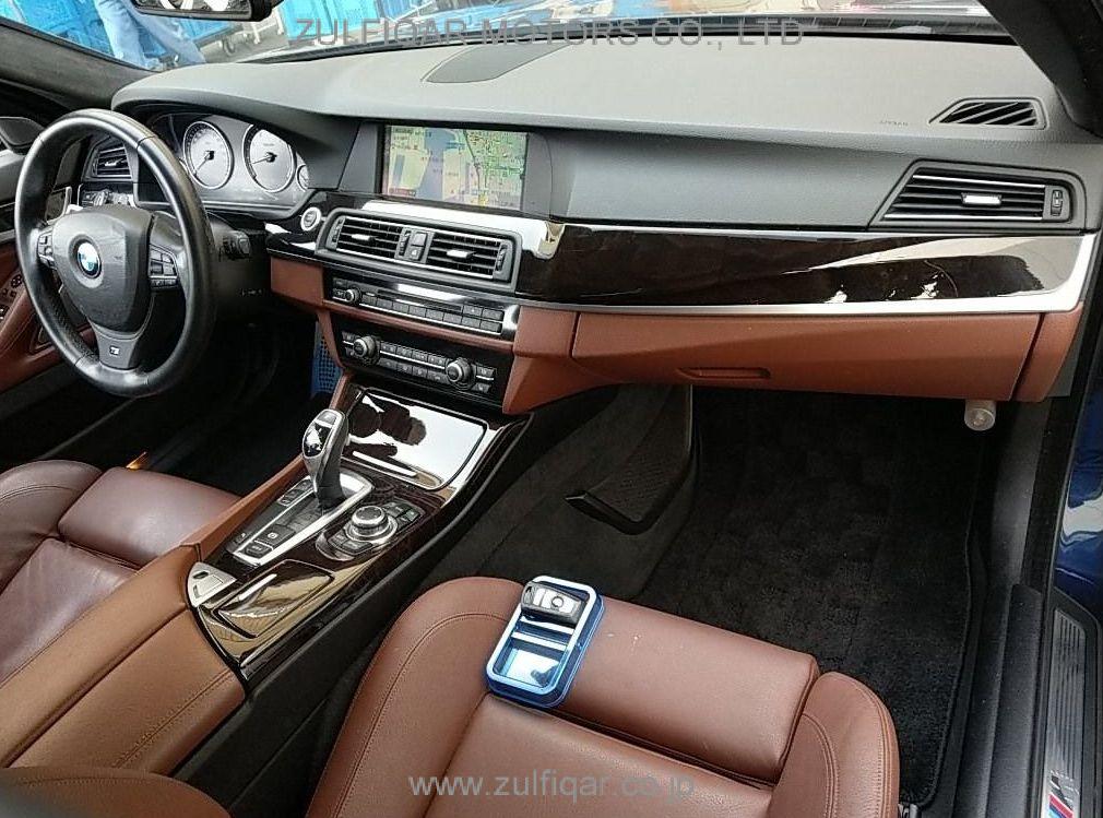 BMW 5 SERIES 2011 Image 3