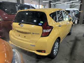 NISSAN NOTE 2019 Image 2