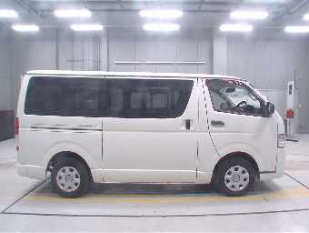 TOYOTA REGIUSACE 2014 Image 3