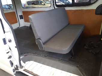 TOYOTA REGIUSACE 2014 Image 9