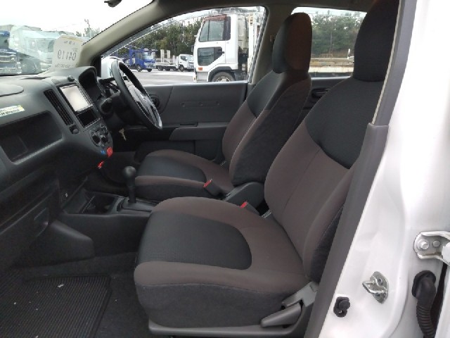 NISSAN NV150 AD 2018 Image 21