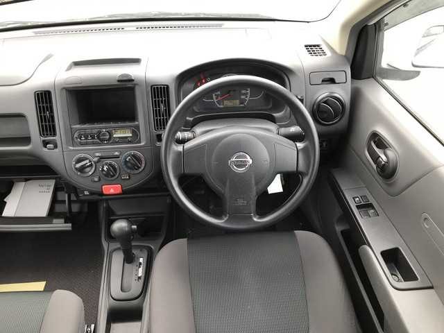 NISSAN NV150 AD 2018 Image 23