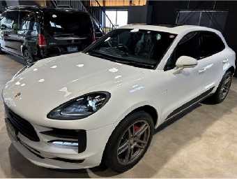 PORSCHE MACAN 2019 Image 15