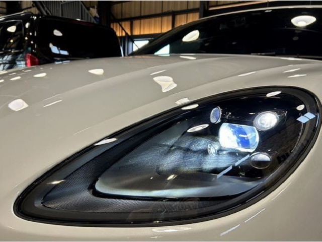 PORSCHE MACAN 2019 Image 26