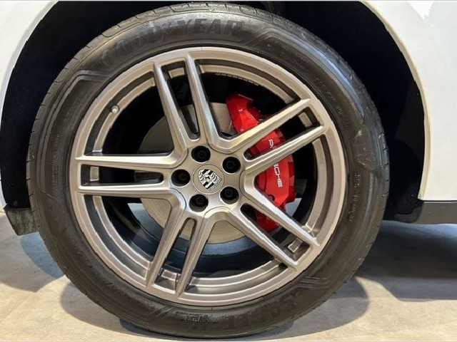 PORSCHE MACAN 2019 Image 31