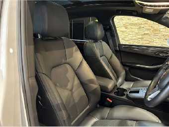 PORSCHE MACAN 2019 Image 34