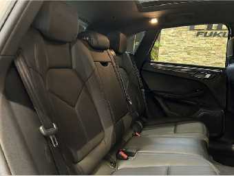 PORSCHE MACAN 2019 Image 42