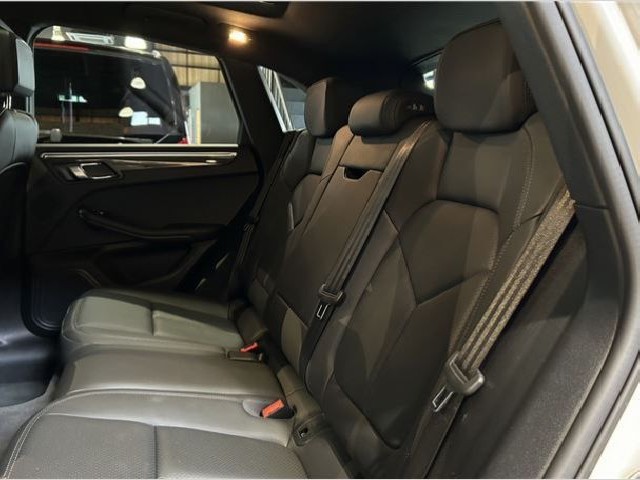 PORSCHE MACAN 2019 Image 51