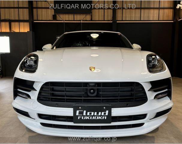 PORSCHE MACAN 2019 Image 9