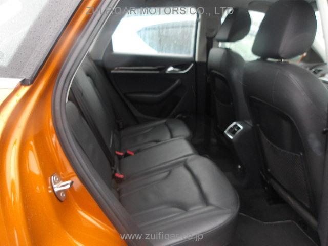 AUDI Q3 2012 Image 12