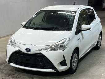 TOYOTA VITZ 2019 Image 1