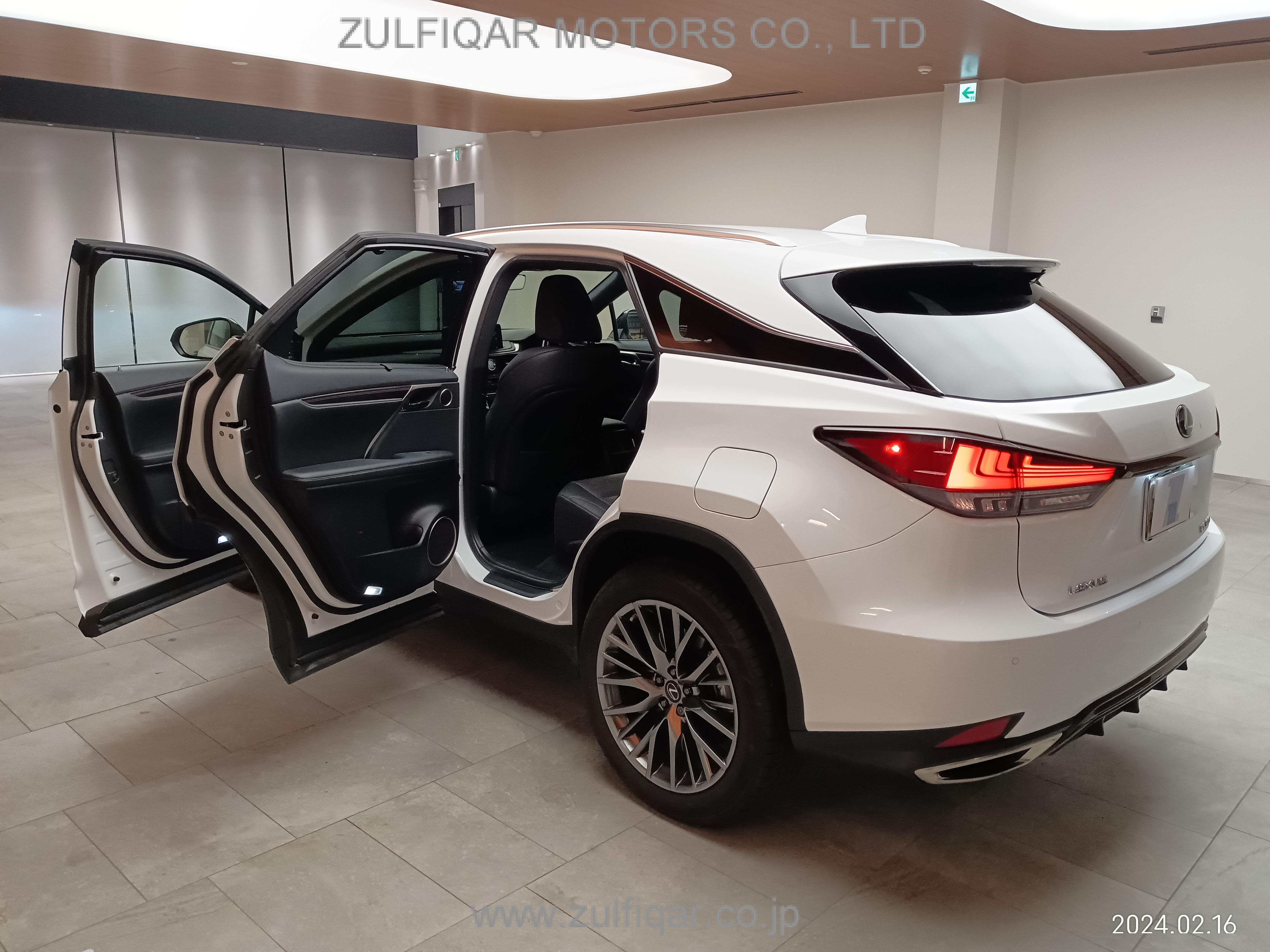 LEXUS RX 2021 Image 10