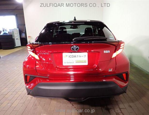 TOYOTA C-HR 2020 Image 2