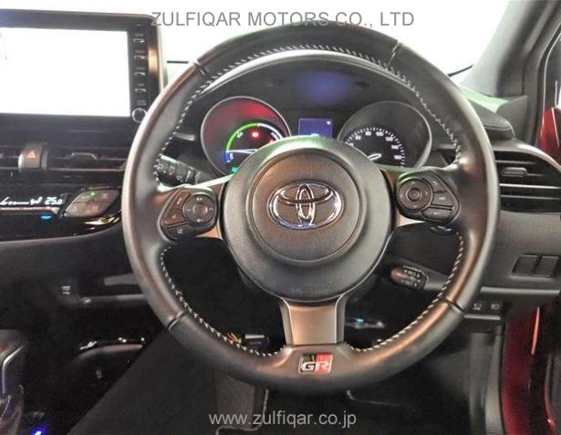 TOYOTA C-HR 2020 Image 4