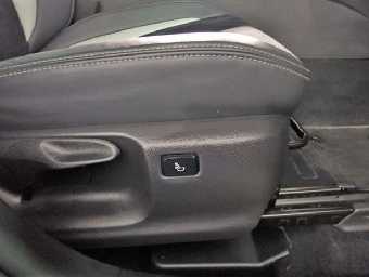 TOYOTA C-HR 2020 Image 28