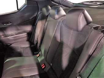 TOYOTA C-HR 2020 Image 31