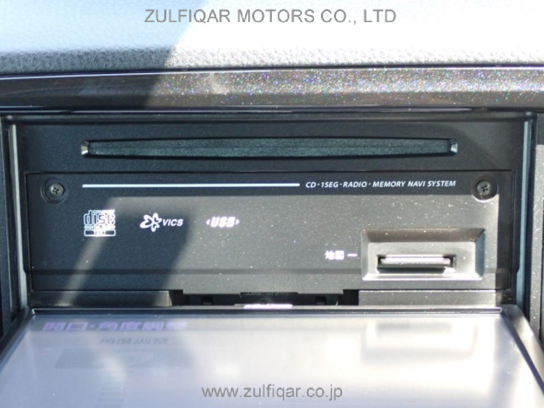 TOYOTA VITZ 2018 Image 6