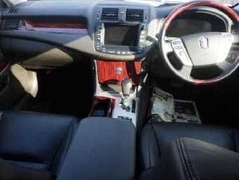 TOYOTA CROWN HYBRID 2010 Image 3