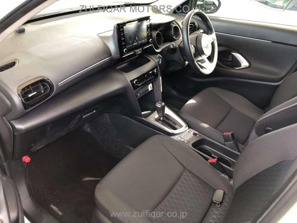 TOYOTA YARIS CROSS 2021 Image 7