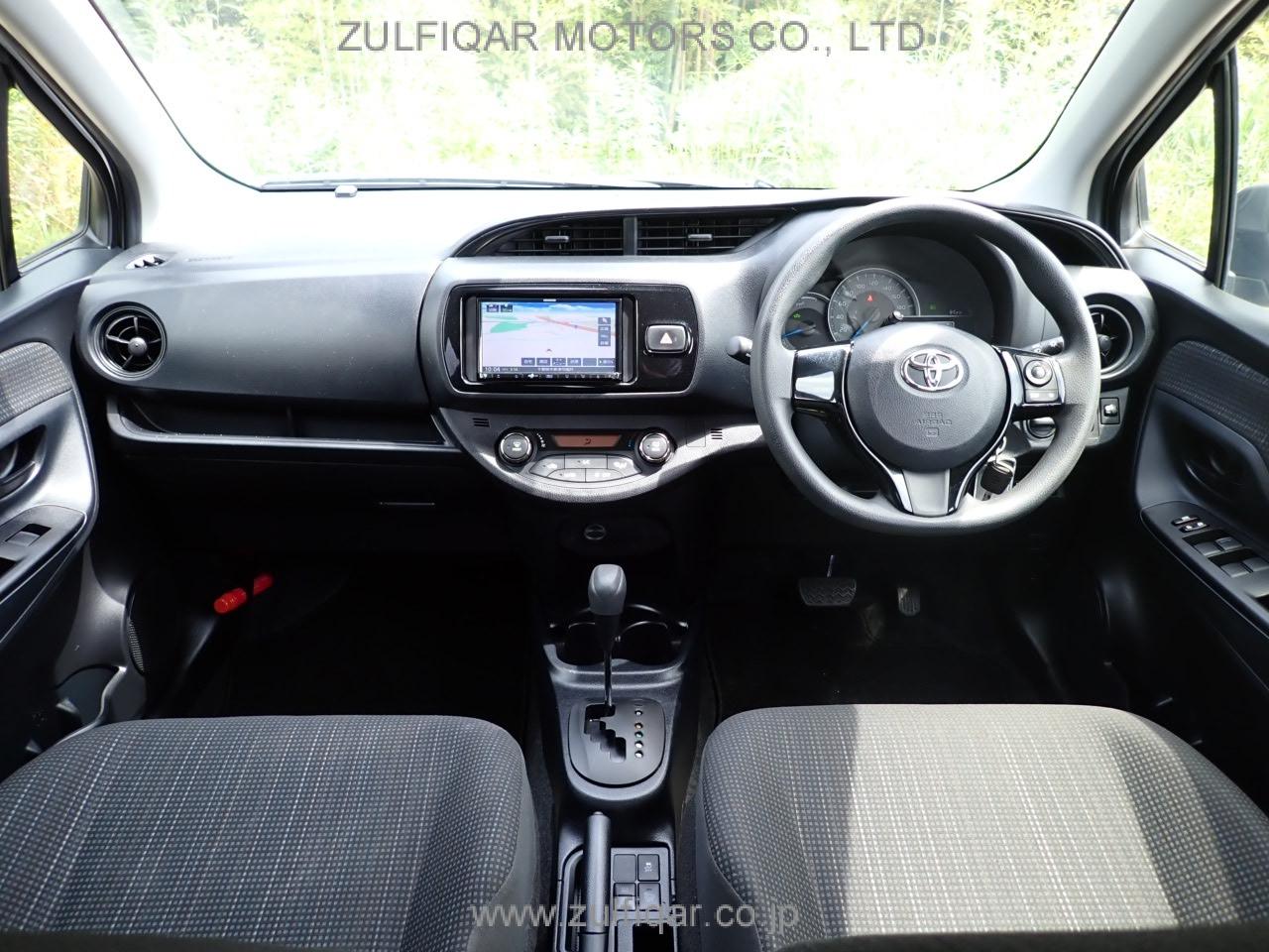 TOYOTA VITZ 2018 Image 3