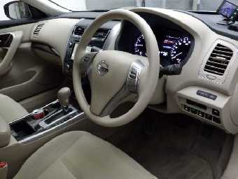 NISSAN TEANA 2018 Image 5