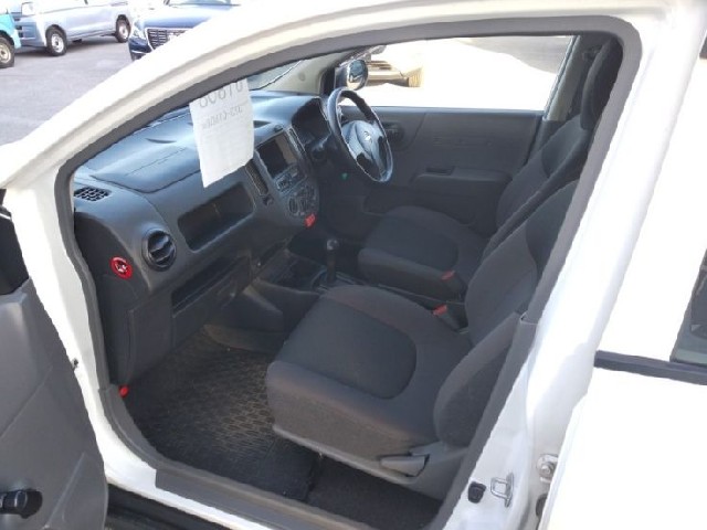 NISSAN NV150 AD 2018 Image 20