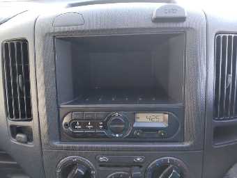 NISSAN NV150 AD 2018 Image 9