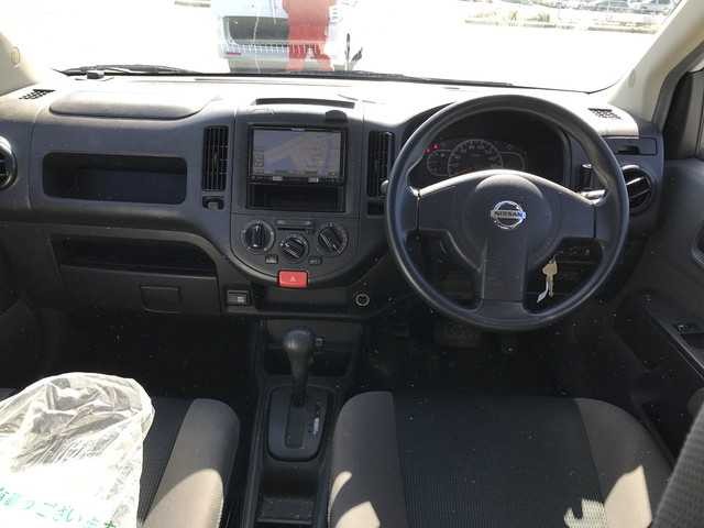 NISSAN NV150 AD 2019 Image 23