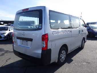 NISSAN NV350 CARAVAN 2018 Image 3