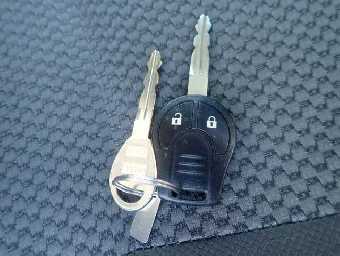 NISSAN NV350 CARAVAN 2017 Image 8