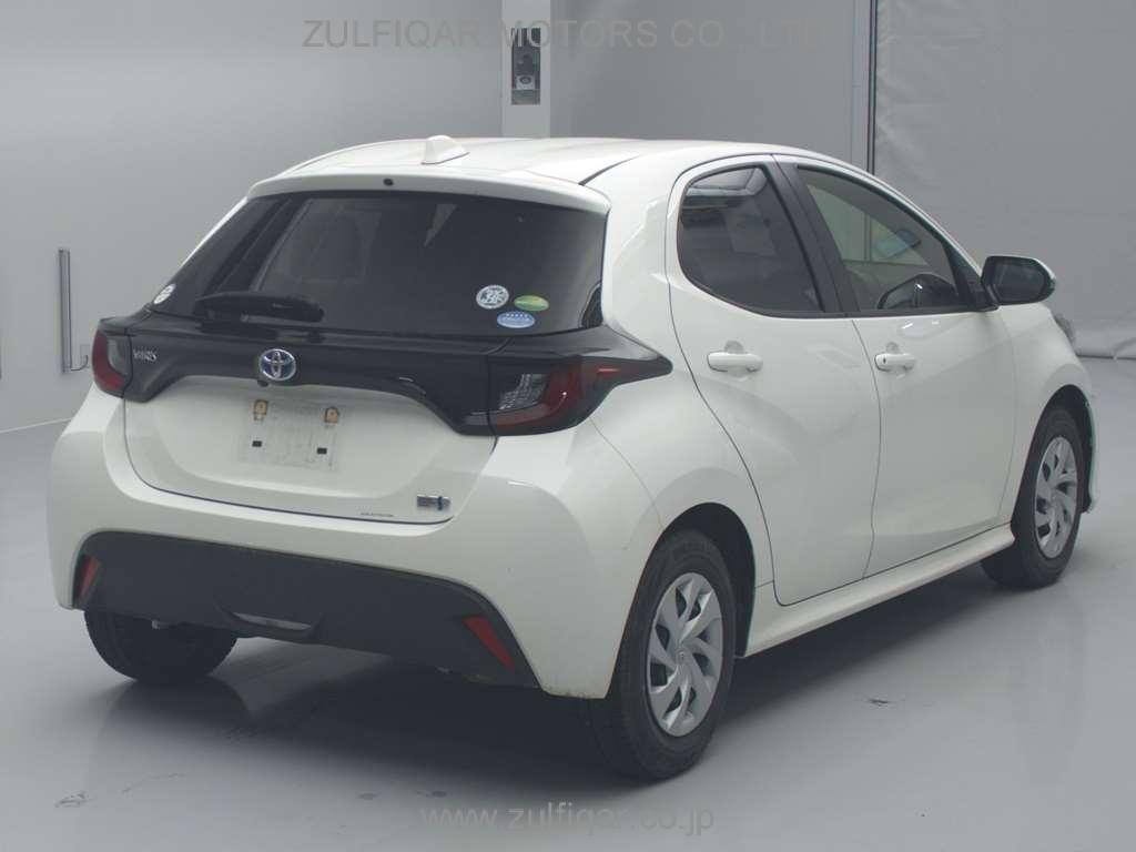 TOYOTA YARIS 2021 Image 2