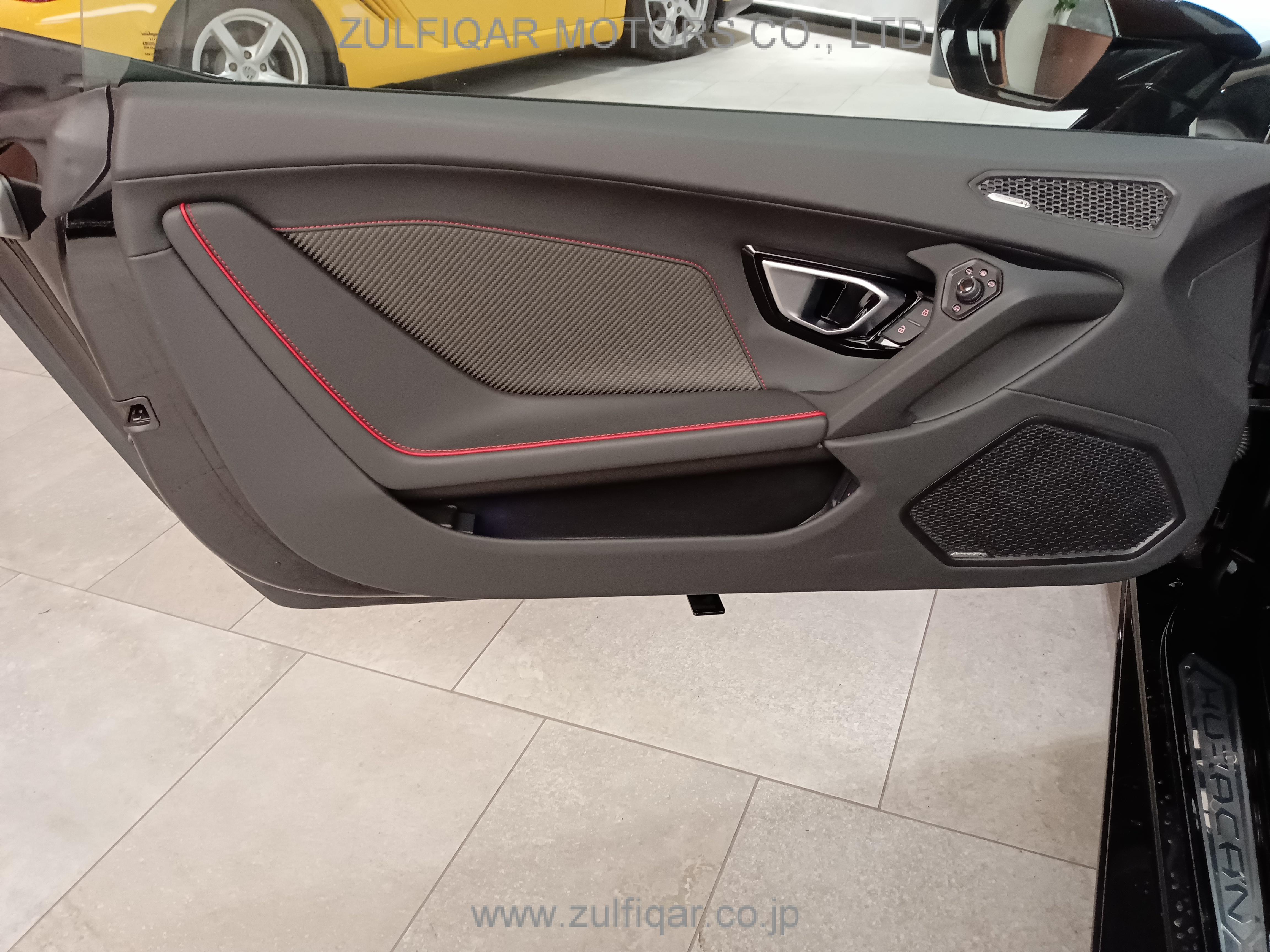 LAMBORGHINI HURACAN 2020 Image 32