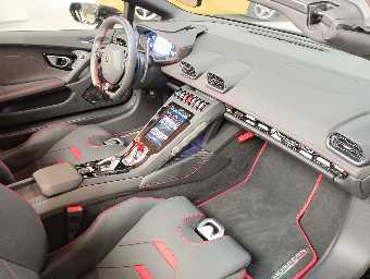 LAMBORGHINI HURACAN 2020 Image 27