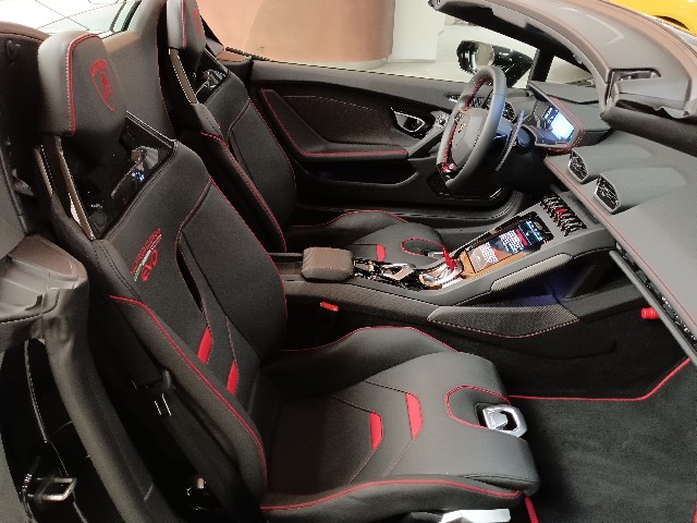 LAMBORGHINI HURACAN 2020 Image 35