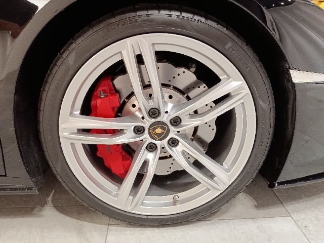 LAMBORGHINI HURACAN 2020 Image 40