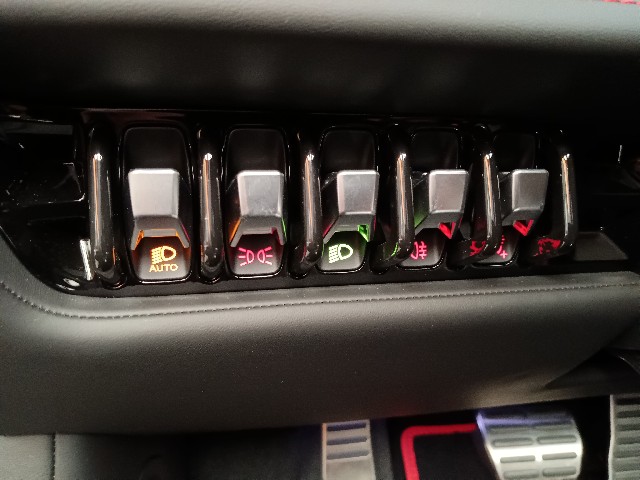 LAMBORGHINI HURACAN 2020 Image 44